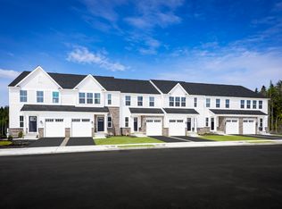 4224 Reusch Cir, New Castle, DE 19720