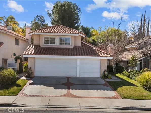 22428 Georgia Ln, Santa Clarita, CA 91350