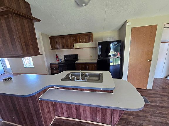 3rd image of 2422 Arapahoe Trl