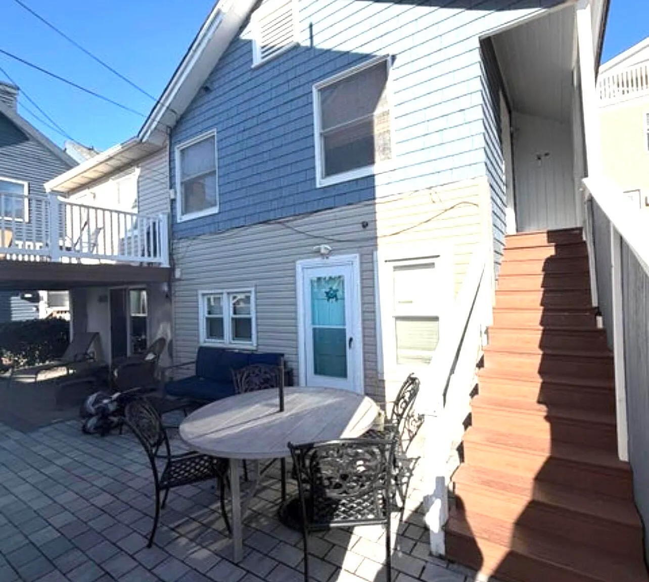 1 bed, $2,000 — Photo 1