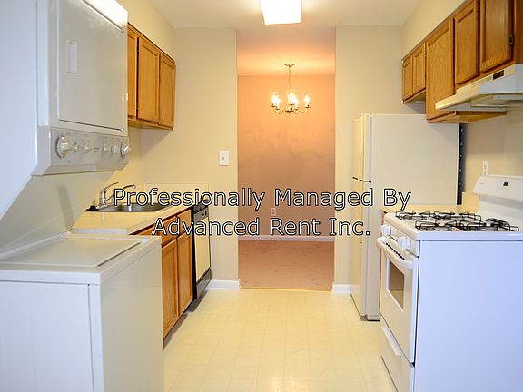 5th image of 100 Royal Oak Dr APT K