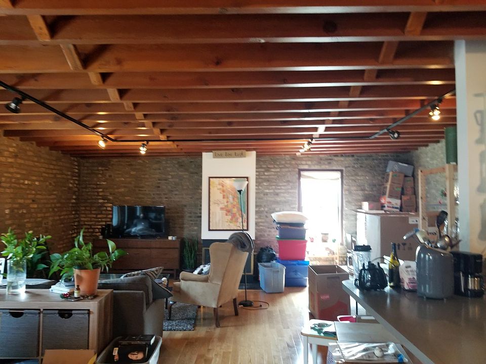 1st image of 645 W Grand Ave APT 3
