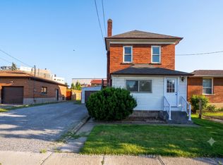 5262 Kitchener St, Niagara Falls, ON L2G1B3
