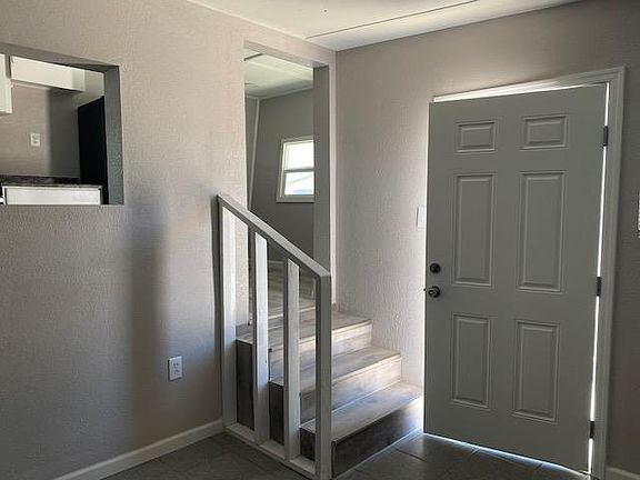 2nd image of 1816 El Monte Dr