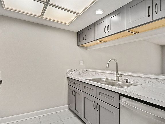 5th image of 11616 W Kingfisher Ct