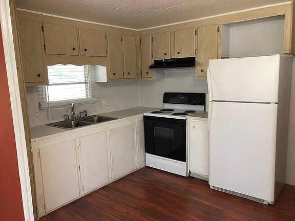 3rd image of 2261 Gulf To Bay Blvd #138