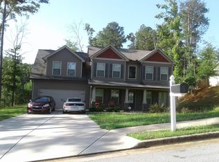 525 Greenridge Ln, Loganville, GA 30052