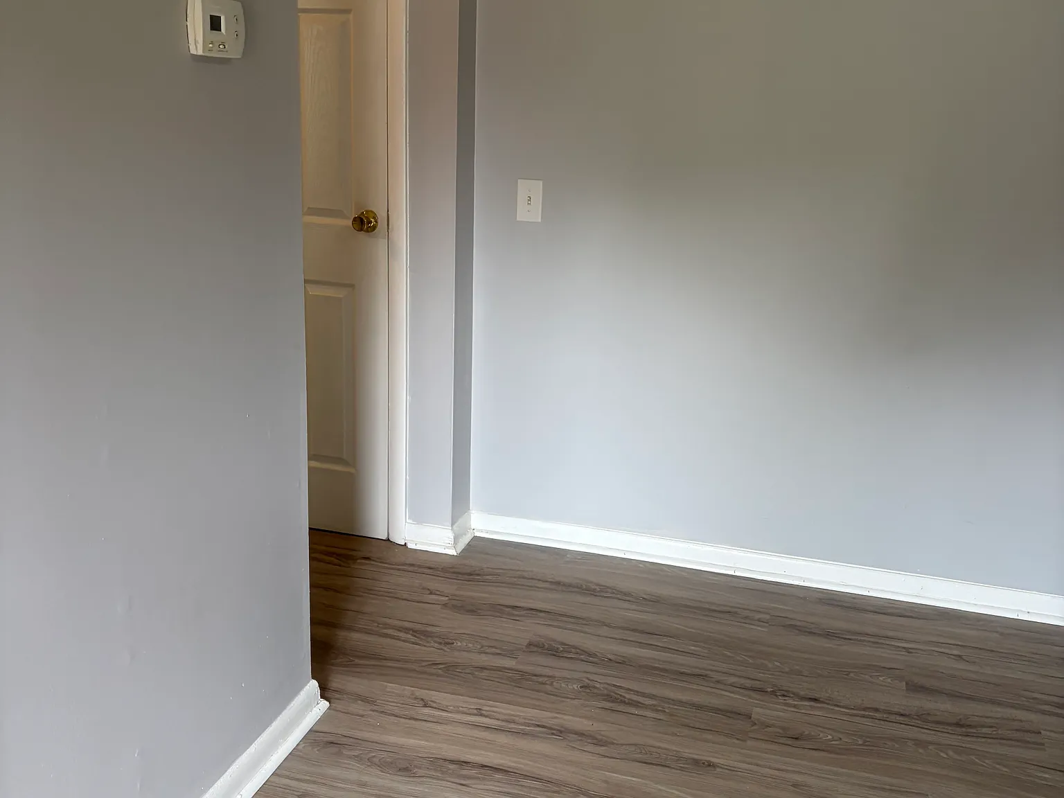 1029 Middleton St — Photo 3