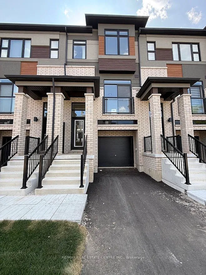 3 bed, $2,100 — Photo 1