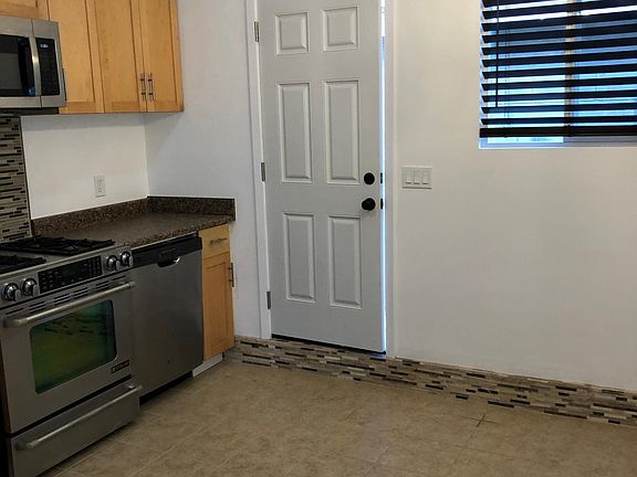 4th image of 16331 Holly Dr #2