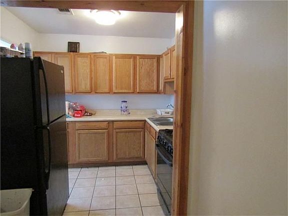 5th image of 3741 Lausat St