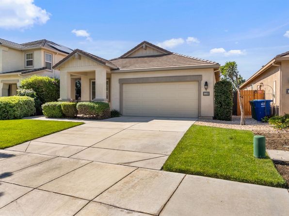 1149 Bellflower Way, Los Banos, CA 93635