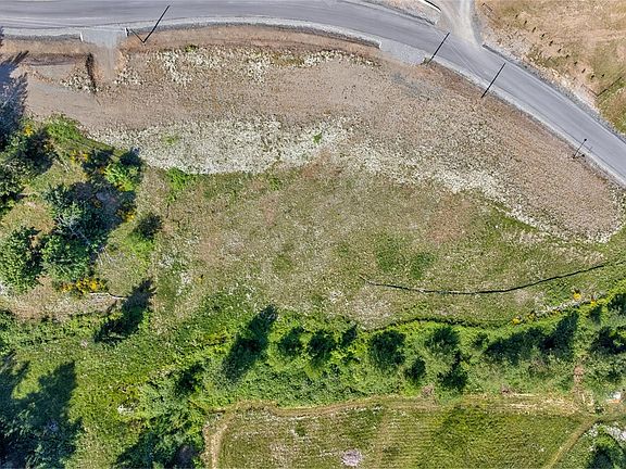 3rd image of LOT 4 Lazy Susan Dr