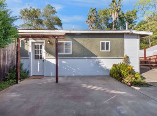 1508 1/2 Elm Dr, Vista, CA 92084