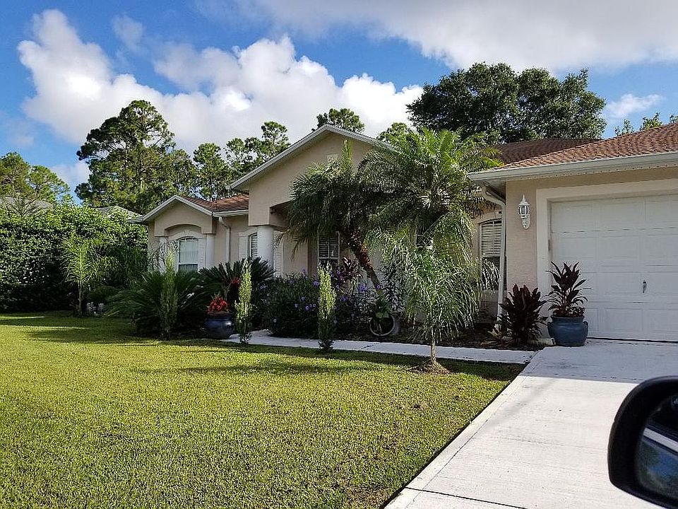 1st image of 79 Belleaire Dr