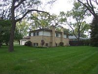 2nd image of 514 S Busse Rd