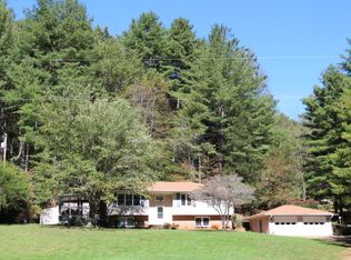 1569 Ray Cove Rd, Franklin, NC 28734