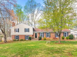 2567 Kimbrough Cir, Charlottesville, VA 22901