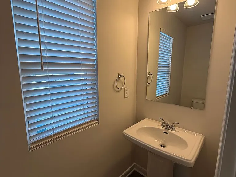 14711 Hancock Crest Way — Photo 18