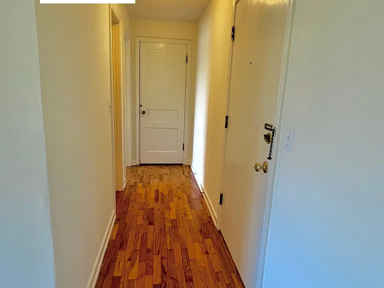 Hall Monte — Photo 9