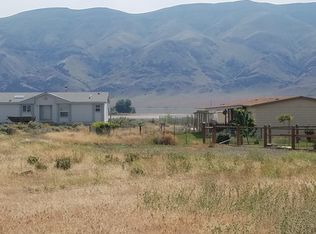 710 Orchard Dr SW, Mattawa, WA 99349