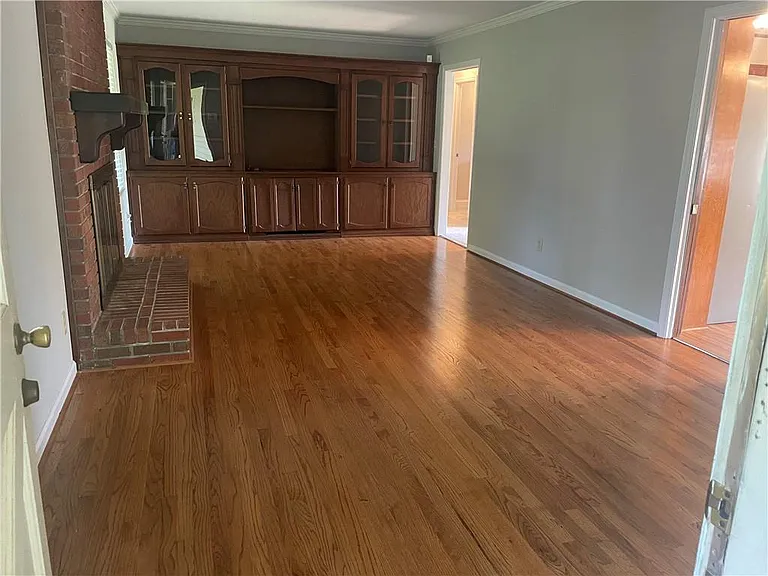 5416 N Richland Creek Rd — Photo 3