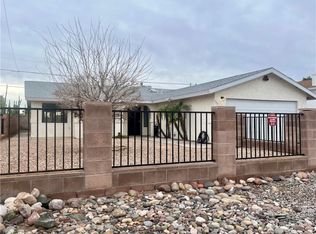 722 Honeysuckle Rd, Bullhead City, AZ 86442