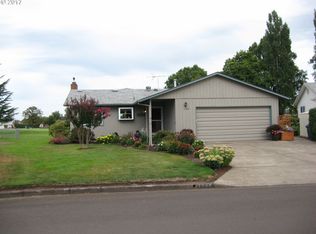 1380 Randolph Rd, Woodburn, OR 97071