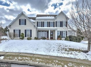 2083 Westbury Ct, Red Lion, PA 17356