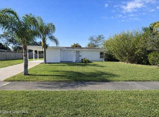 926 Chace Ln NE, Palm Bay, FL 32905