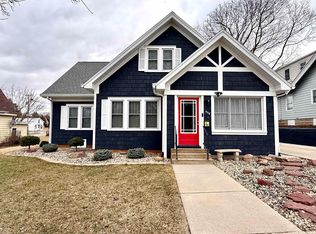 608 19th Ave, Monroe, WI 53566