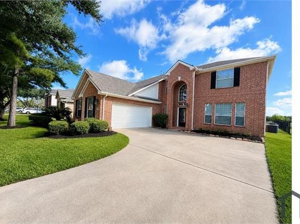 24626 Blane Dr