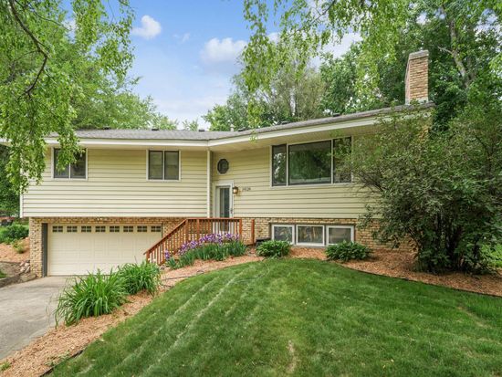 14126 Glenridge Rd, Minnetonka, MN 55345