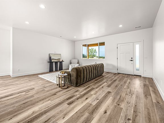 5th image of 3576 Cimarron Ln