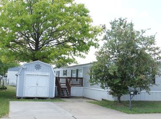 3631 Deerfield Dr, Saint Charles, MO 63301