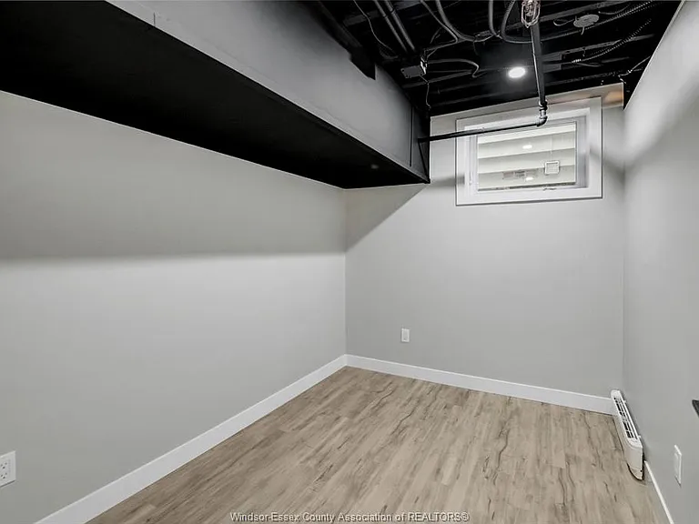 1094 Lincoln Rd — Photo 42