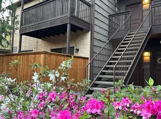 11711 Memorial Dr APT 371, Houston, TX 77024