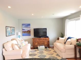 738 Snapdragon St, Encinitas, CA 92024