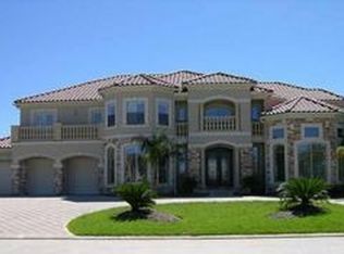 13803 Hampton Cove Dr, Houston, TX 77077