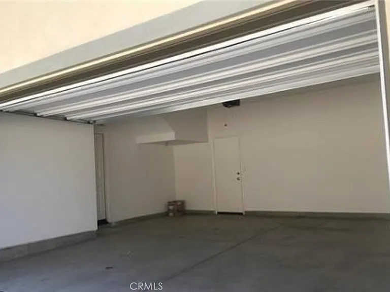 808 S Gladys Ave — Photo 16