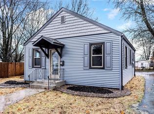 27 Grandview Dr, Collinsville, IL 62234