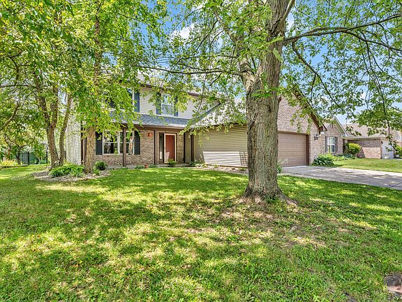 3rd image of 6329 Whitaker Farms Dr