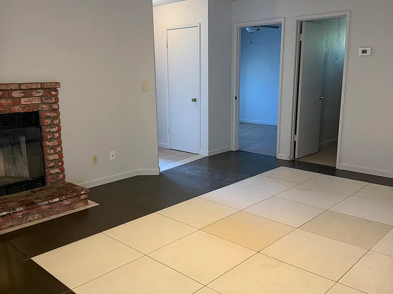 60 Olmstead Dr — Photo 2