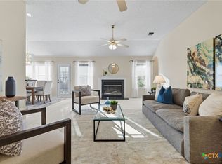 127 Maple Dr, Mountain City, TX 78610