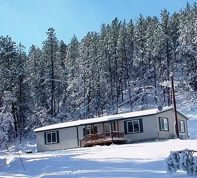3 Bedroom, 2 bath Home
						:
						Crawl space that runs in length of the home with a covered entrance.