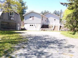 9390 Ny Highway 66, Wynantskill, NY 12198