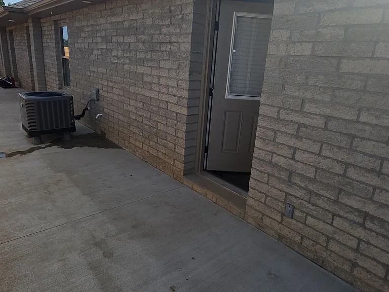 3815 School St #1 — Photo 7