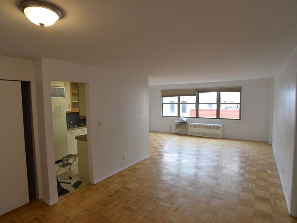 1st image of 350 E 52nd St APT 7G
