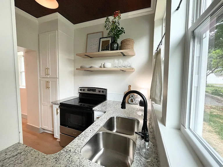 229 Magnolia Pl — Photo 7