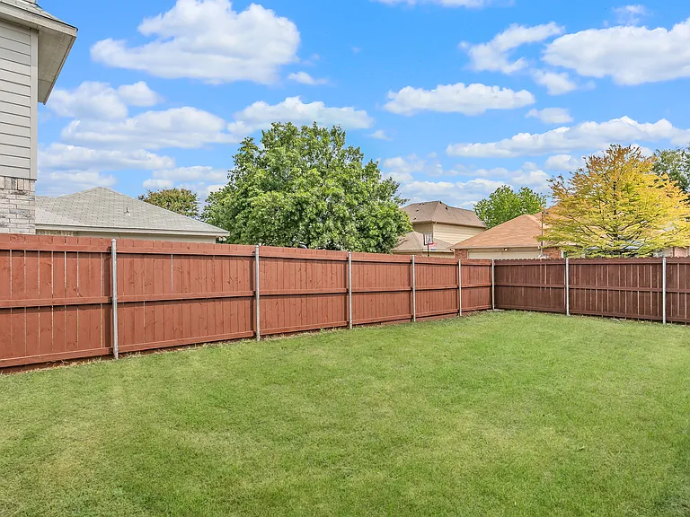 7850 Shield Rd — Photo 5
